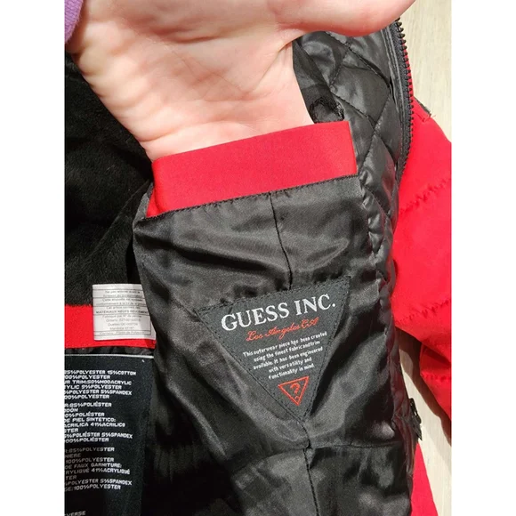 GUESS Puffer Parka Jacket Faux Fur Hood Red S/CH/XS Zip Pockets Winter Used - Picture 8 of 13